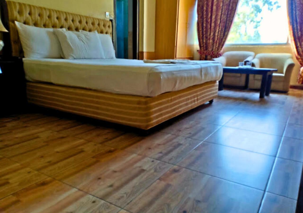 New Islamabad Hotel 外观 照片